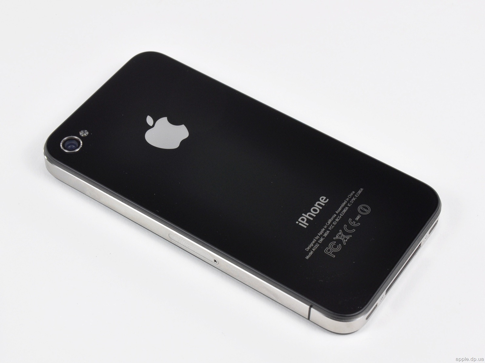 Продам Apple IPhone 4 16gb (Never Locked) оригинал