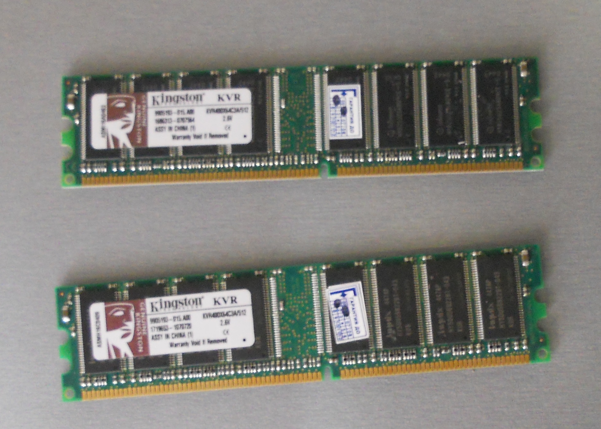 Оперативная память DDR1 400Мгц 512Мбт 