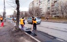 Ремонт за технологією «‎холодного асфальтування» розпочали на дорогах Вінниці (Фото)