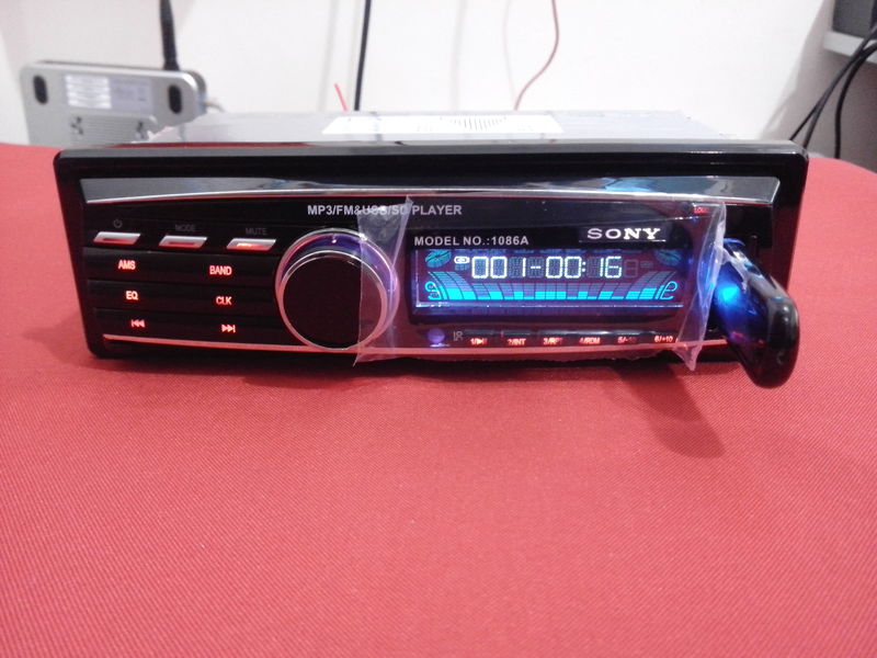 Автомагнитола  Sony 1086A   (USB, SD, FM, AUX)