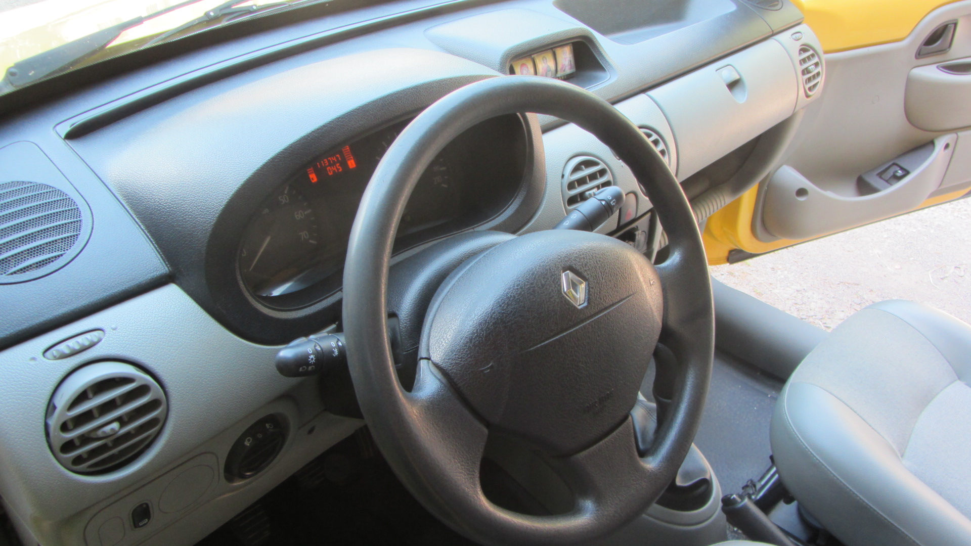 Продам или обменяю Renault Kangoo пассажир 2007г.
