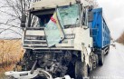 Водій вантажівки DAF постраждав після зіткнення з автоцистерною у Гайсинському районі