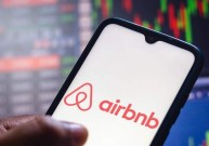 Сервіс оренди житла Airbnb заблокував доступ для росіян і білорусів