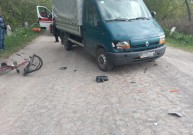 Велосипедистка вискочила на зустріч вантажівці у Липовці (Фото)
