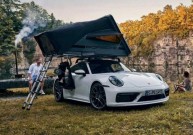 Компанія Porsche випустила намет для своїх автомобілів