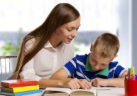 Як знайти правильний підхід до допомоги дитині з уроками в школі?