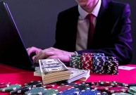 Играть в онлайн казино: как достичь успеха? 