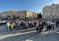 Медики знову вийшли на протест проти звільнення директора Центру інфекційних хвороб у Вінниці 