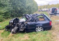 Водій Audi зіткнувся з вантажівкою на Вінниччині. Є загиблий та поранений (Фото)
