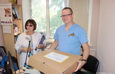 Аудіометр за майже 300 тисяч гривень передали Вінницькій обласній дитячій лікарні (Фото)