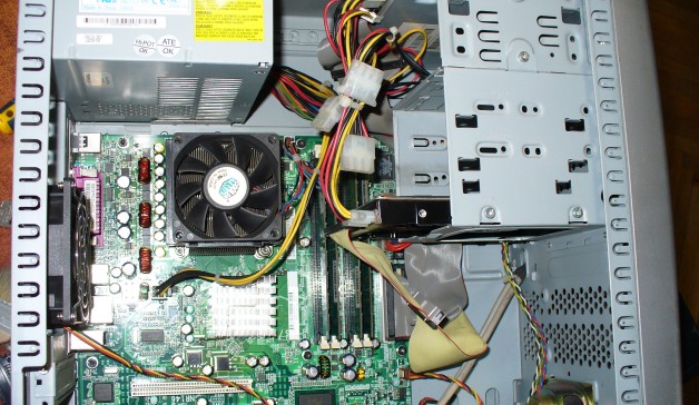 Компьютер Pentium 4 2.8 Ггц всего за 650 грн.