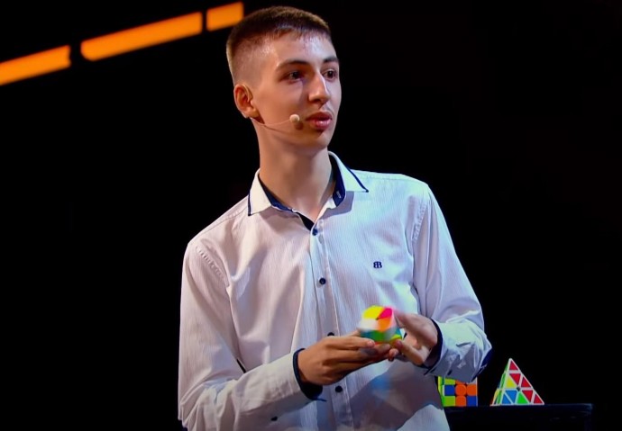 Підліток з Козятина вражає математичними здібностями. Хлопець пройшов до телешоу «Україна має талант» (Відео)