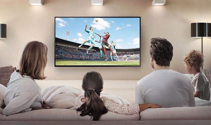 Як правильно розмістити телевізор в будинку, щоб було зручно і безпечно?