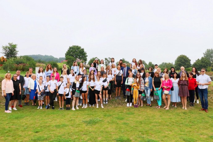 На відпочинок до Польщі відправили юних спортсменів з Вінниці (Фото)