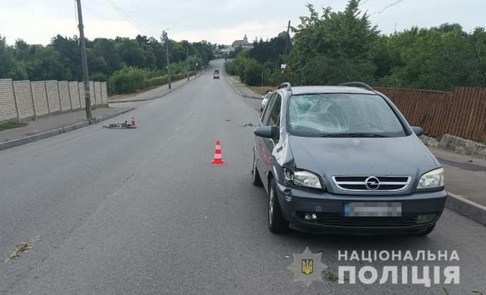 Велосипедист загинув під колесами Opel Zafira у Немирові (Фото)