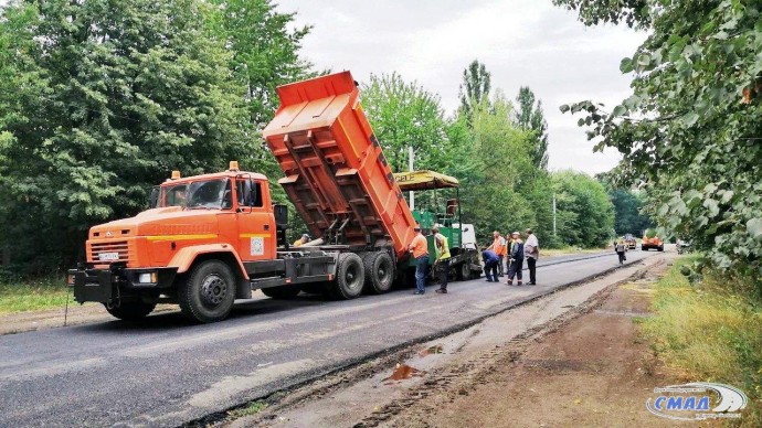 Місцеві дороги продовжують ремонтувати на Вінниччині завдяки співфінансуванню з громадами (Фото)