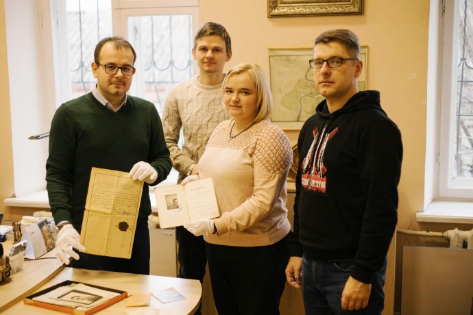 Документи дипломата часів УНР викупили на аукціоні для колекції «Музею Вінниці»