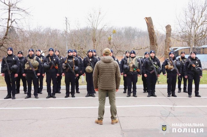 На деокуповану Харківщину вирушив загін поліцейських з Вінниці (Фото)