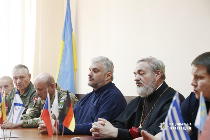 На Трійцю та поминальні дні посилять охорону публічних місць у Вінницькій області