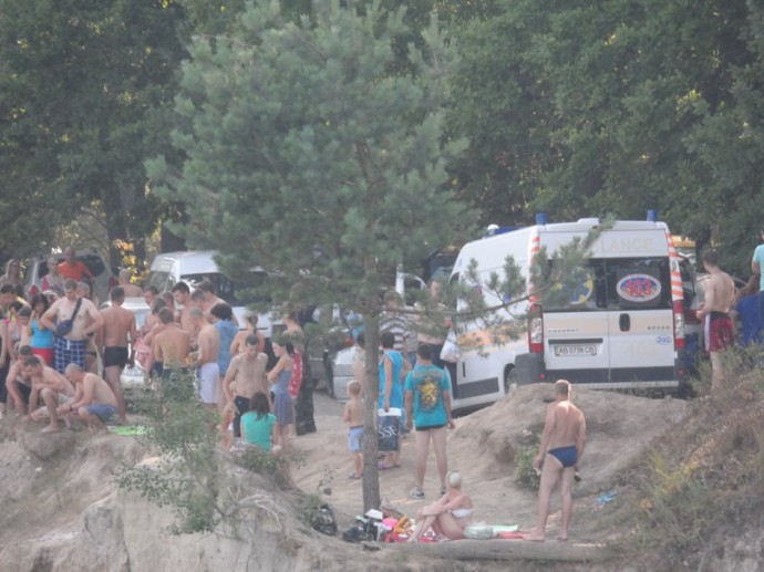 17-річний хлопець із Вінниці втопився на кар'єрі у Черепашинцях. Стрибнув із берегу та не виплив (Фото)