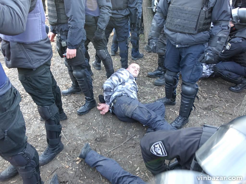 Сутичка Нацдружини з поліцією у Вінниці (Відео+Фото)