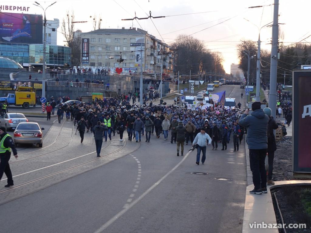 Сутичка Нацдружини з поліцією у Вінниці (Відео+Фото)