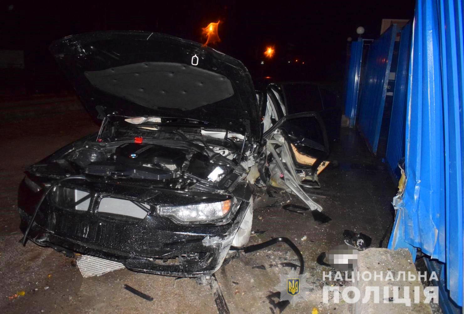 26-річна водійка BMW загинула у ДТП посеред Вінниці (Фото)