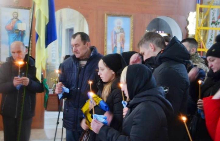 Героя України, який загинув у перший день повномасштабної війни, поховали на Вінниччині (Фото)
