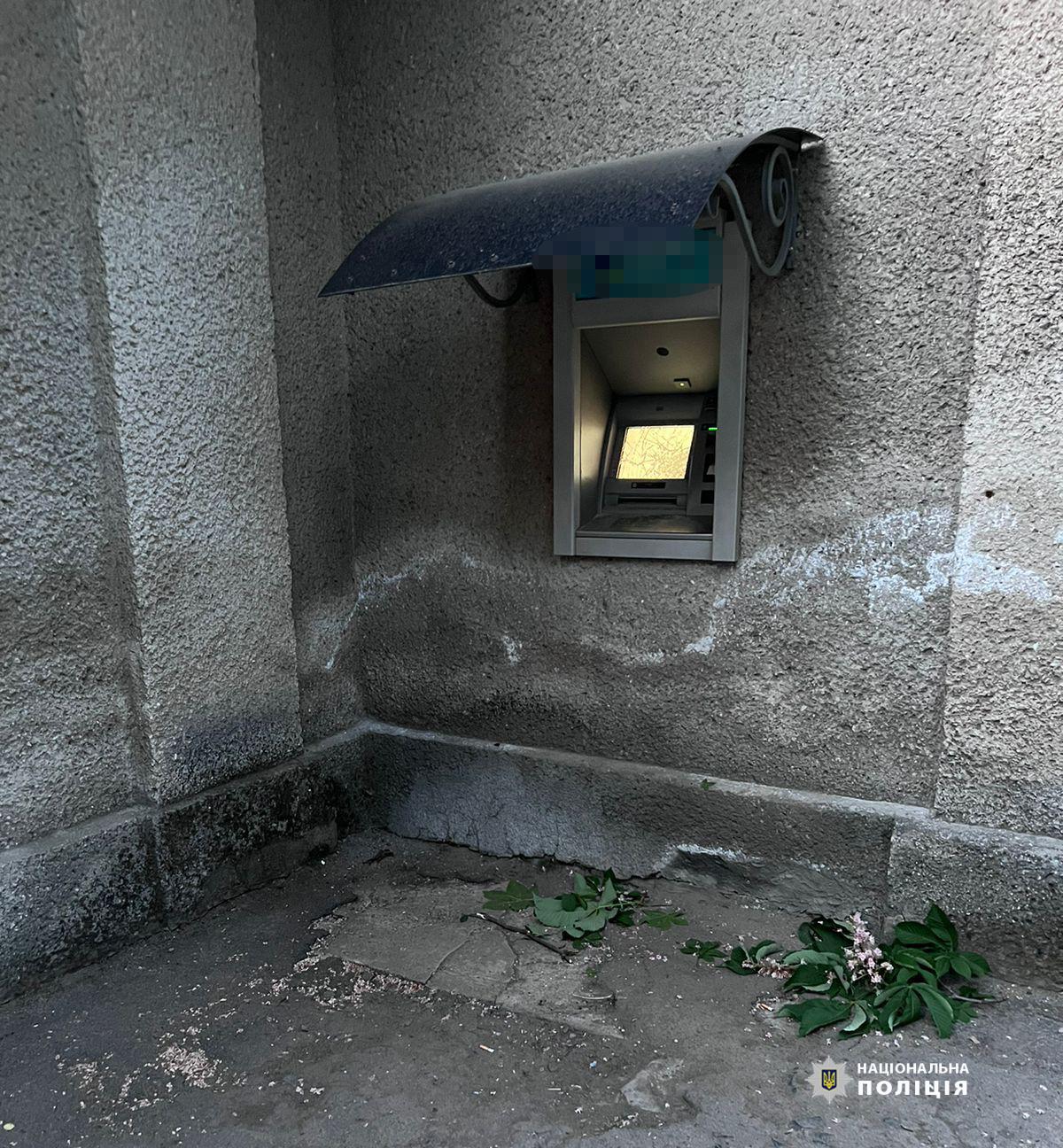 Обікрасти банкомат намагався хлопець у Чечельнику (Фото)