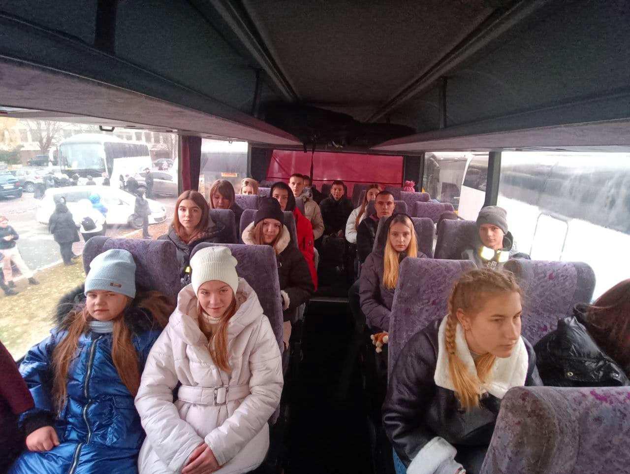 Чергова група дітей захисників з Вінниччини вирушила на відпочинок до Закарпаття (Фото)